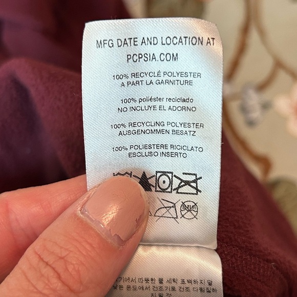 Patagonia Micro D 1/4-Zip Fleece in Maroon Size Medium - Picture 7 of 8